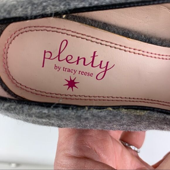 Anthropologie Plenty by Tracy Reese‎ Gray Flannel Heels Sz 6 Stiletto Heel - Picture 6 of 15